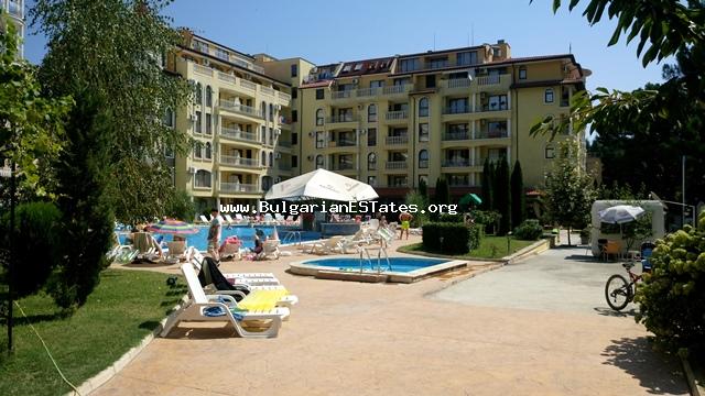 Недорогая большая трехкомнатная квартира к продаже в Болгарии, Солнечный берег, комплекс Summer Dreams.