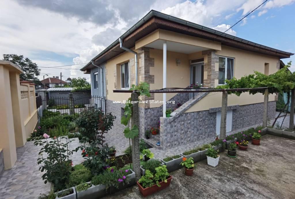 Продается дом в Болгарии. Купите выгодно полностью отреставрированный двухэтажный дом в городе Средец, всего в 25 км от города Бургас и моря.