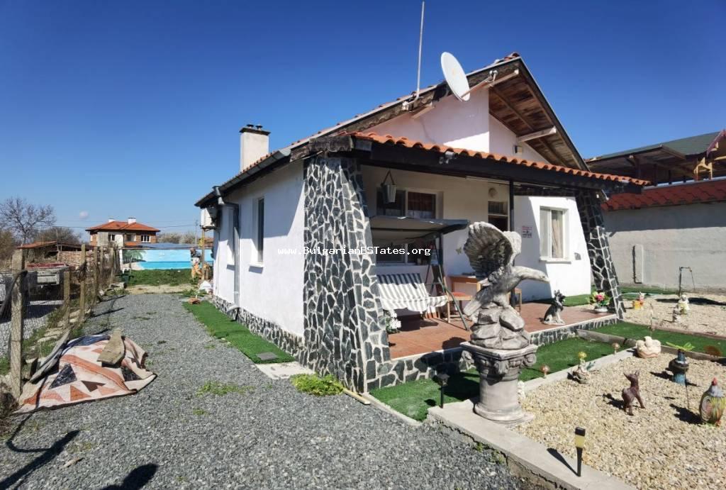 Выгодно продаем новый дом в деревне Ливада, всего в 17 км от города Бургас и моря, Болгария!