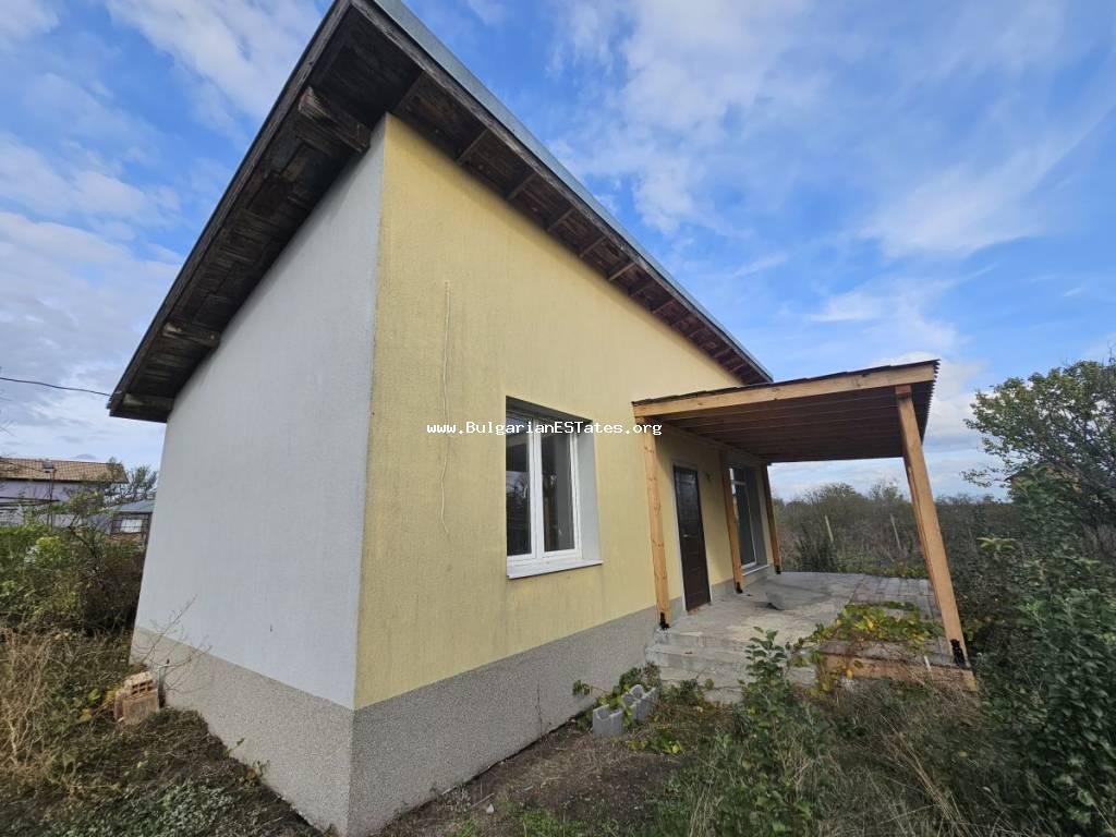 Предлагаем на продажу новый дом в селе Ливада, всего в 17 км от города Бургас и моря, Болгария!